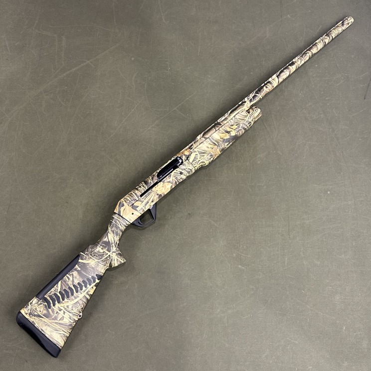 Benelli Super Black Eagle 2 Shotgun 12GA - USED